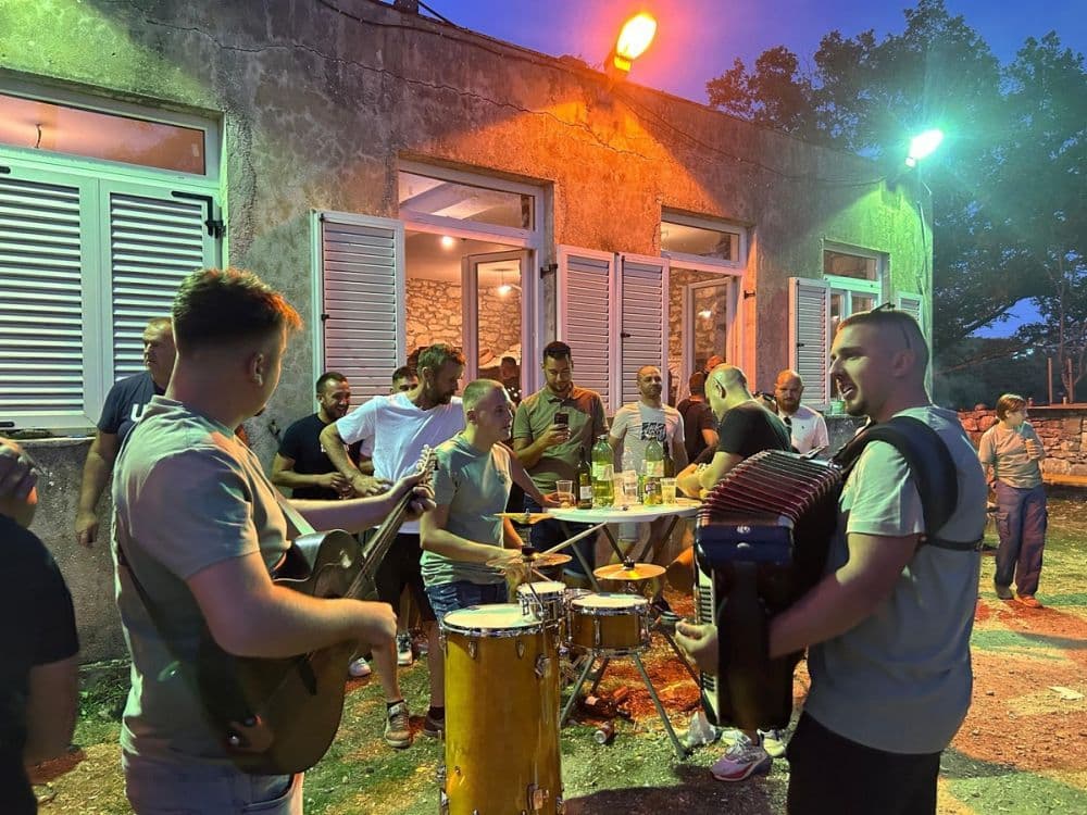 Harmonika i glazbeni program na turniru